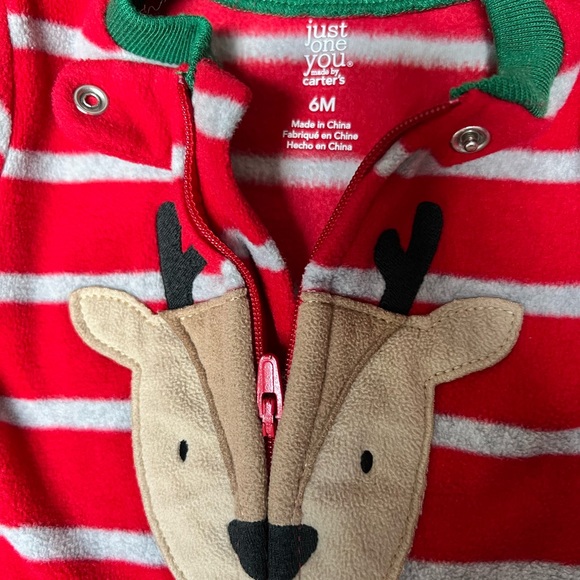 6 month Reindeer onesie - Picture 3 of 4